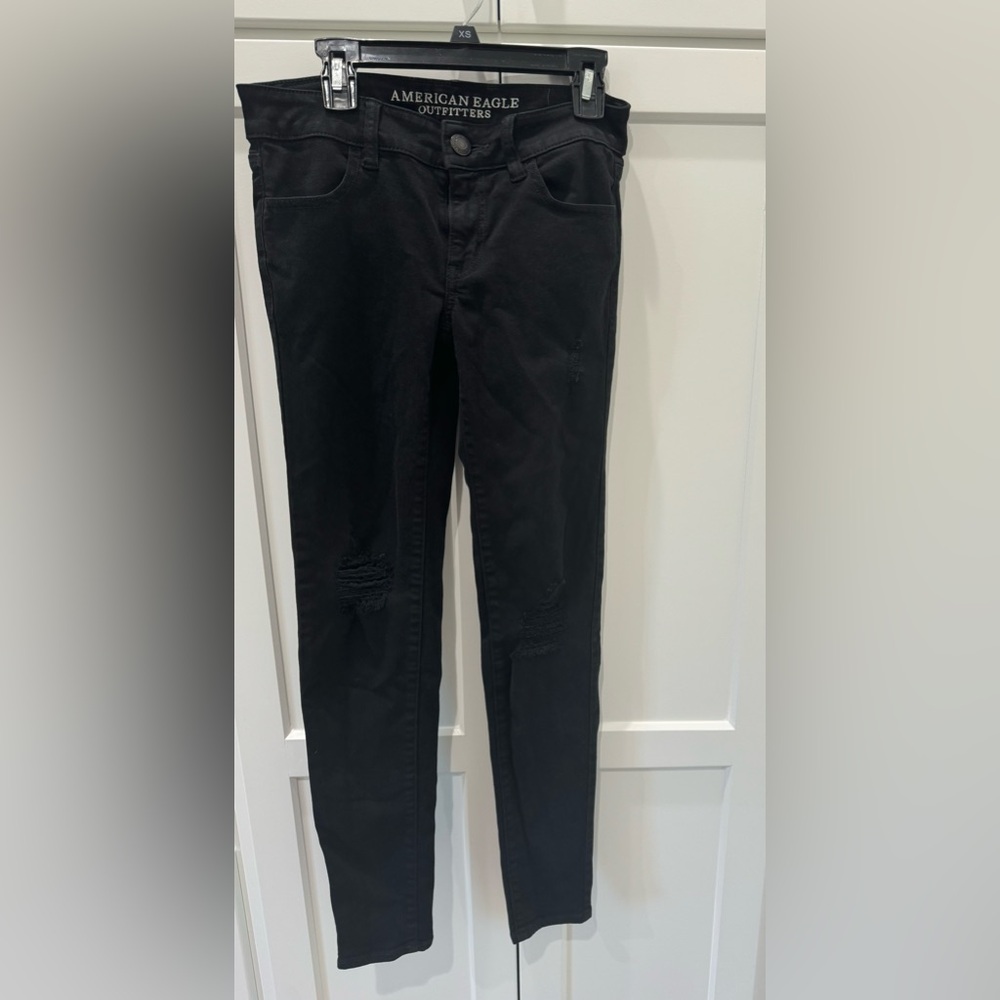 American Eagle Destroyed Jeggings Black size 0 reg